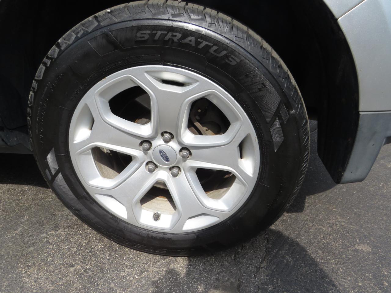 Ford Edge 4dr SEL FWD 2011