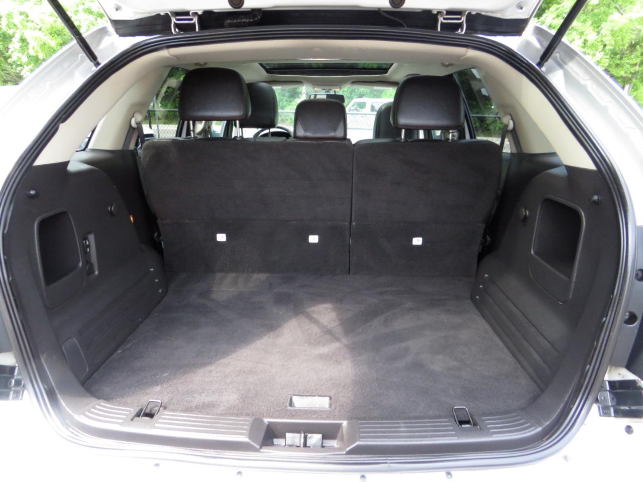 Ford Edge 4dr SEL FWD 2011