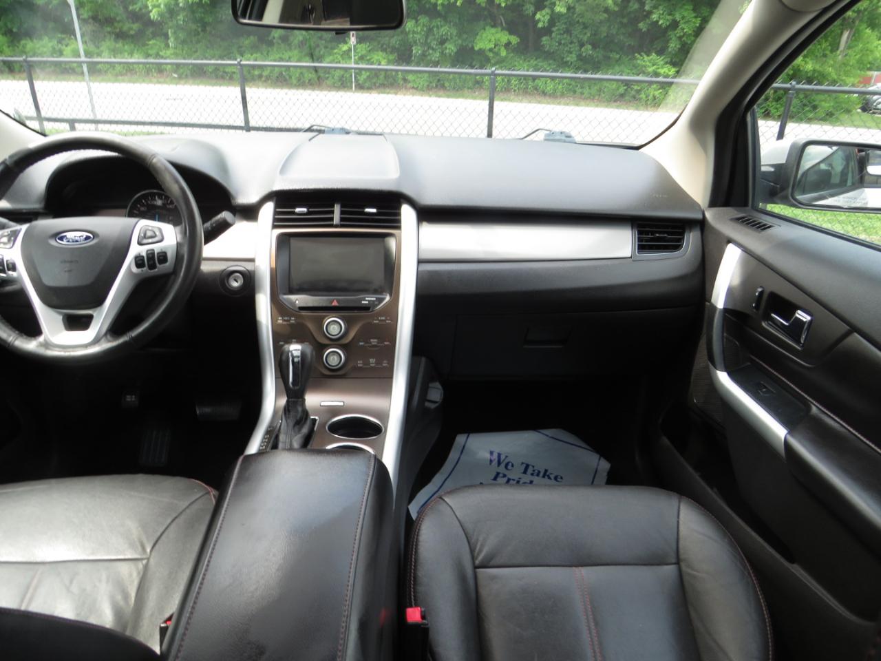 Ford Edge 4dr SEL FWD 2011