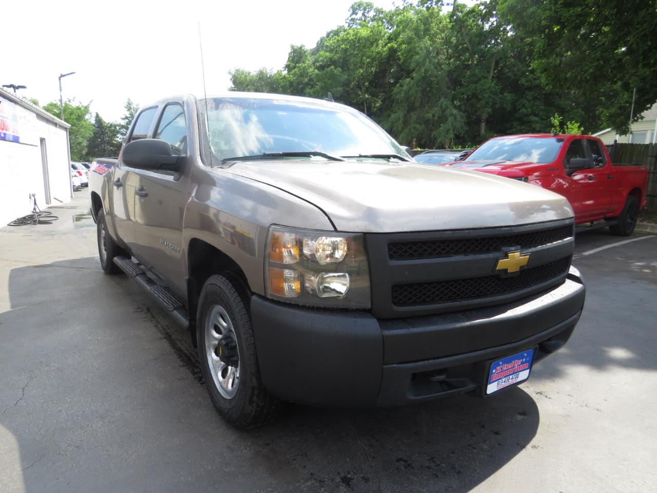 Chevrolet Silverado 1500 4WD Crew Cab 143.5" LS 2013