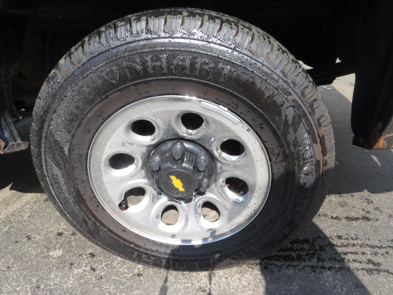 Chevrolet Silverado 1500 4WD Crew Cab 143.5" LS 2013