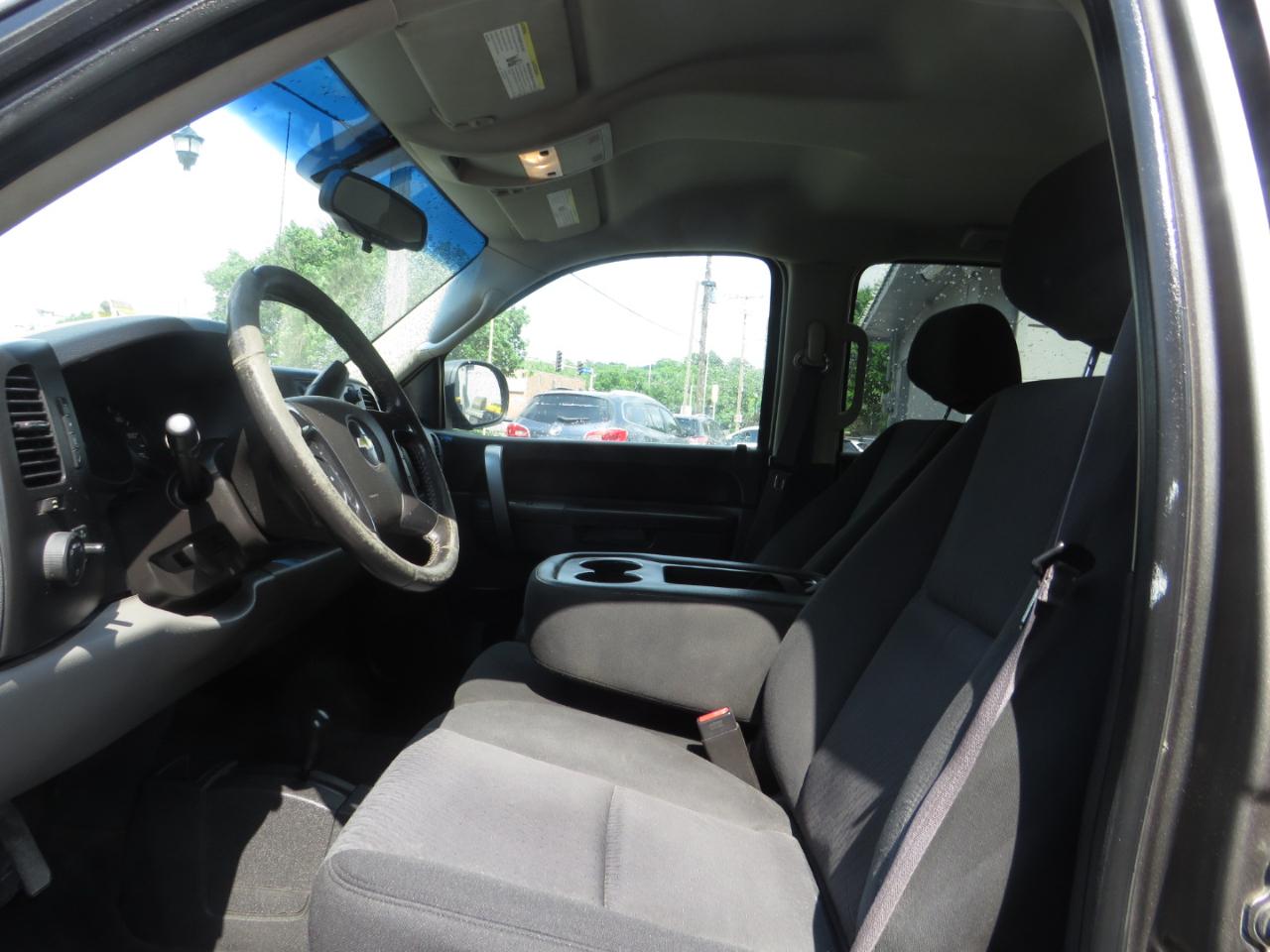 Chevrolet Silverado 1500 4WD Crew Cab 143.5" LS 2013