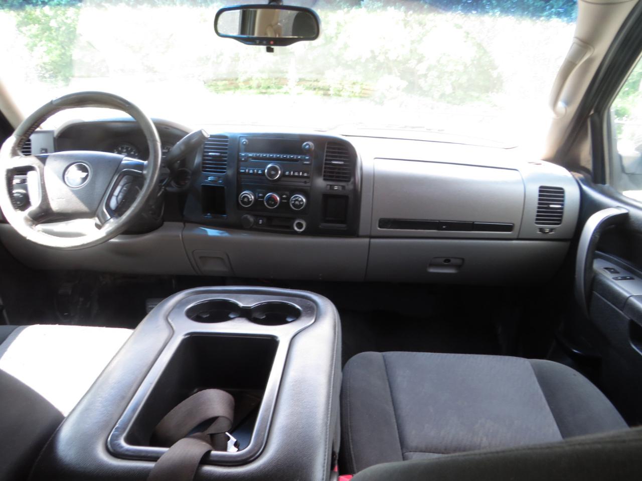 Chevrolet Silverado 1500 4WD Crew Cab 143.5" LS 2013