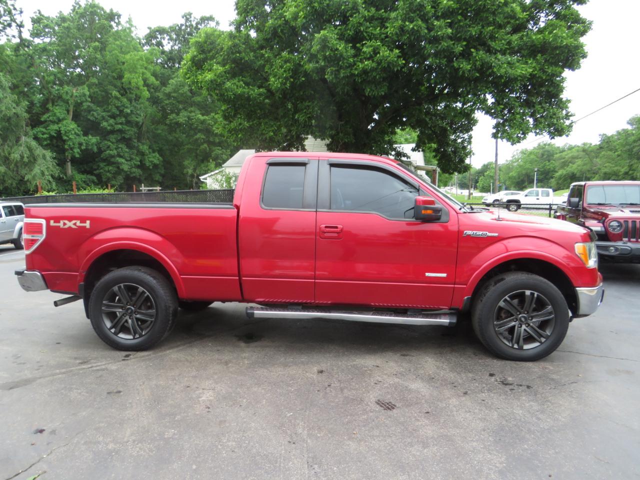 Ford F-150 4WD SuperCab 145" Lariat 2012