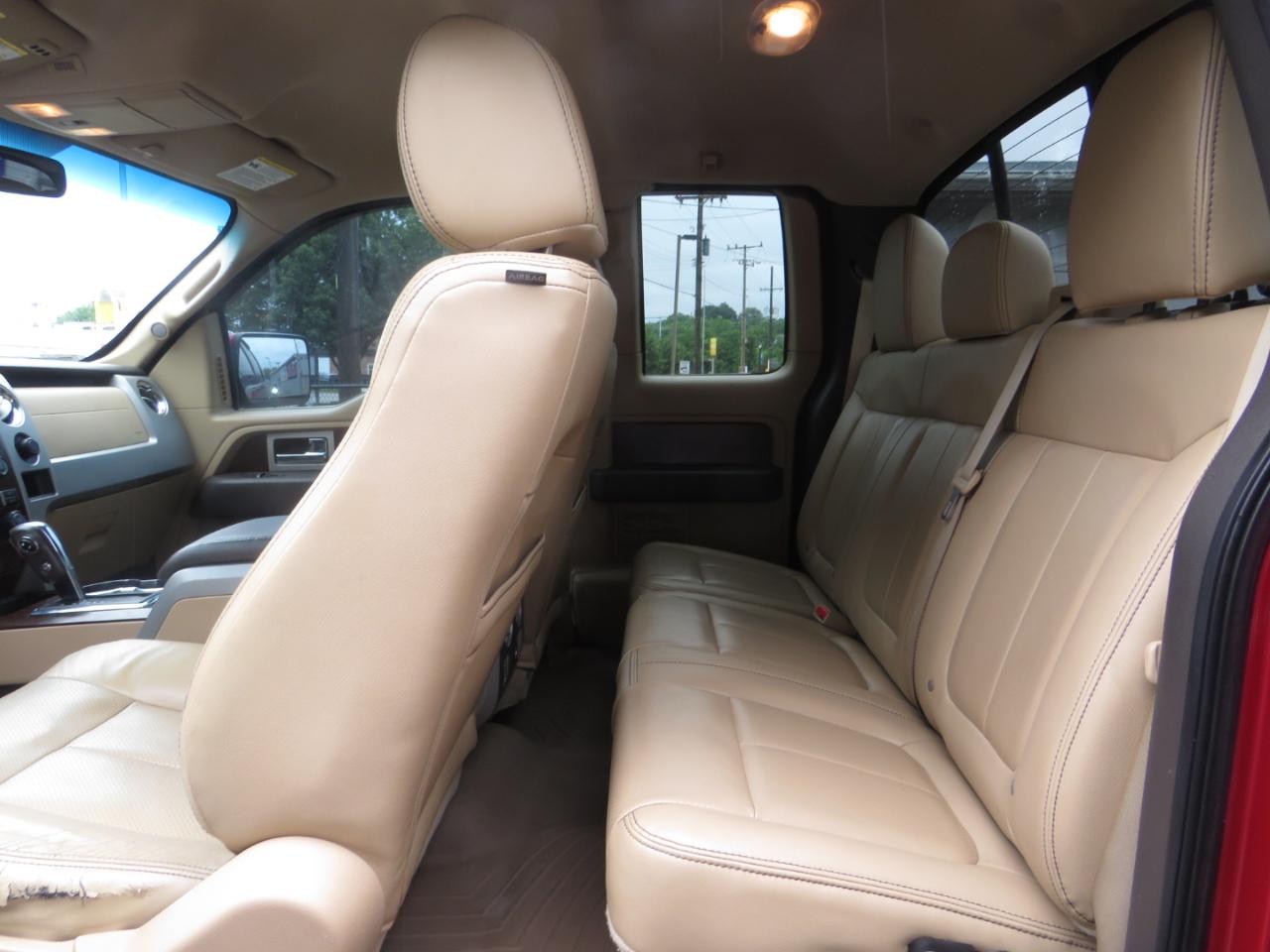 Ford F-150 4WD SuperCab 145" Lariat 2012