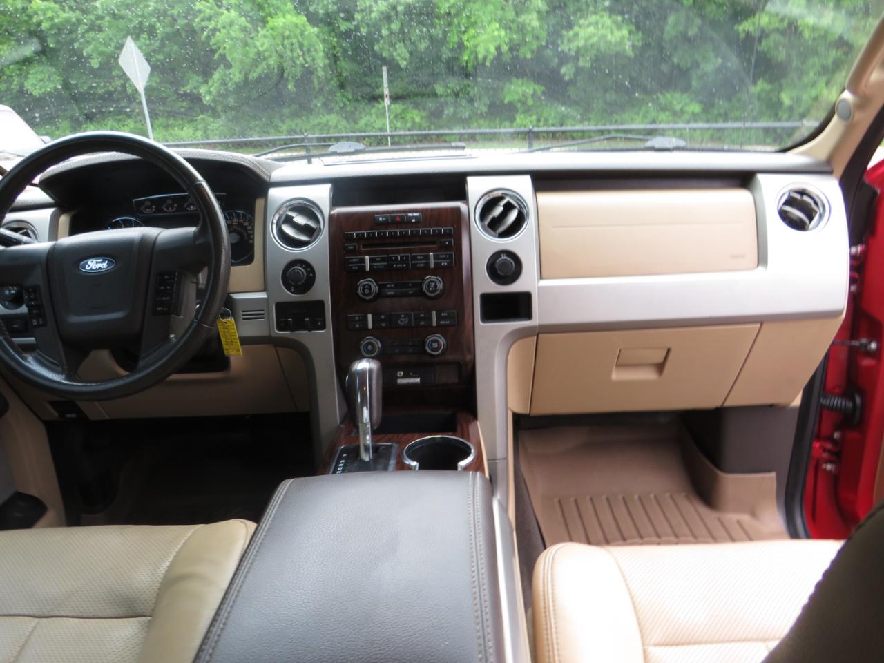 Ford F-150 4WD SuperCab 145" Lariat 2012