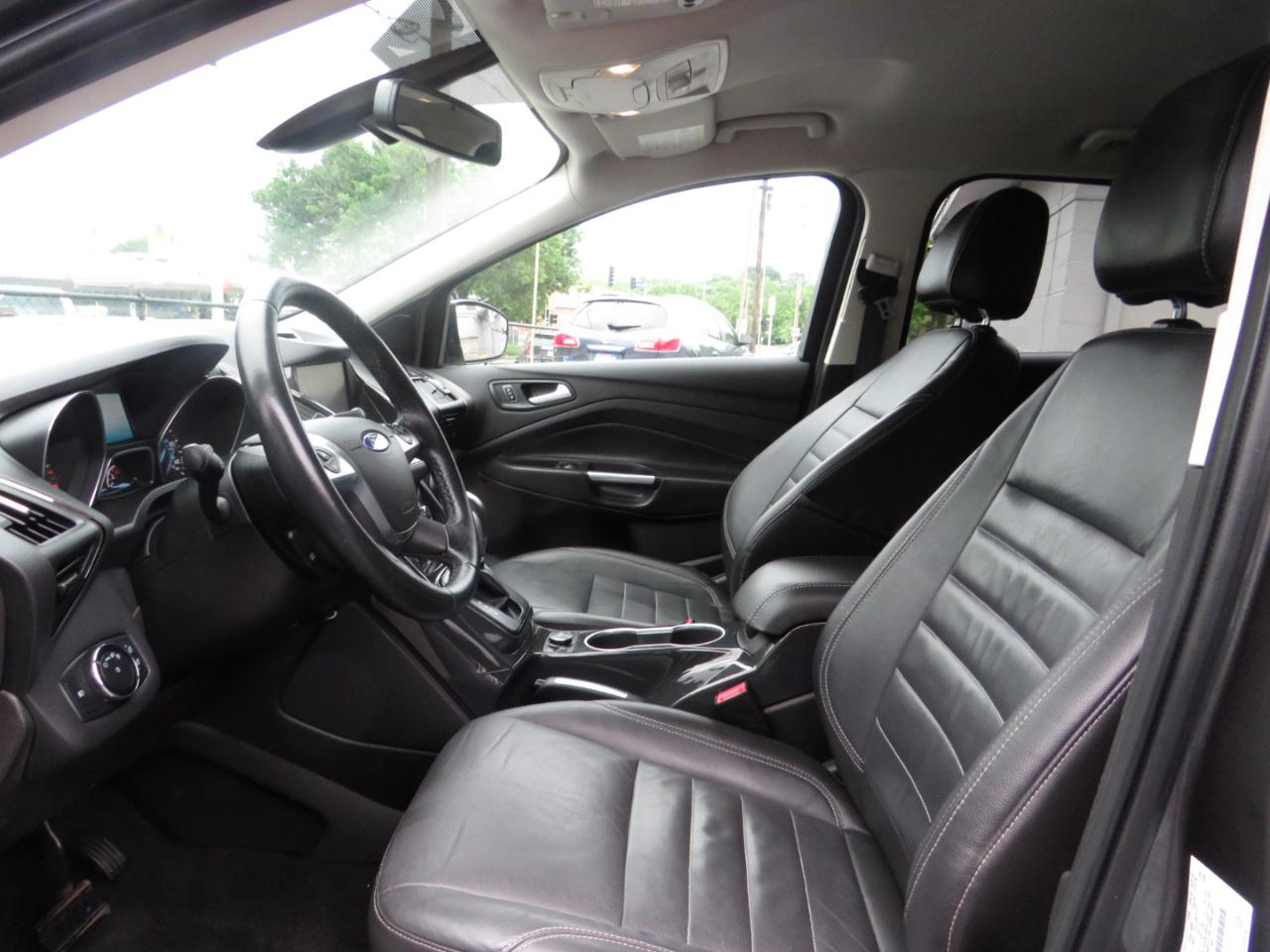 Ford Escape FWD 4dr Titanium 2015