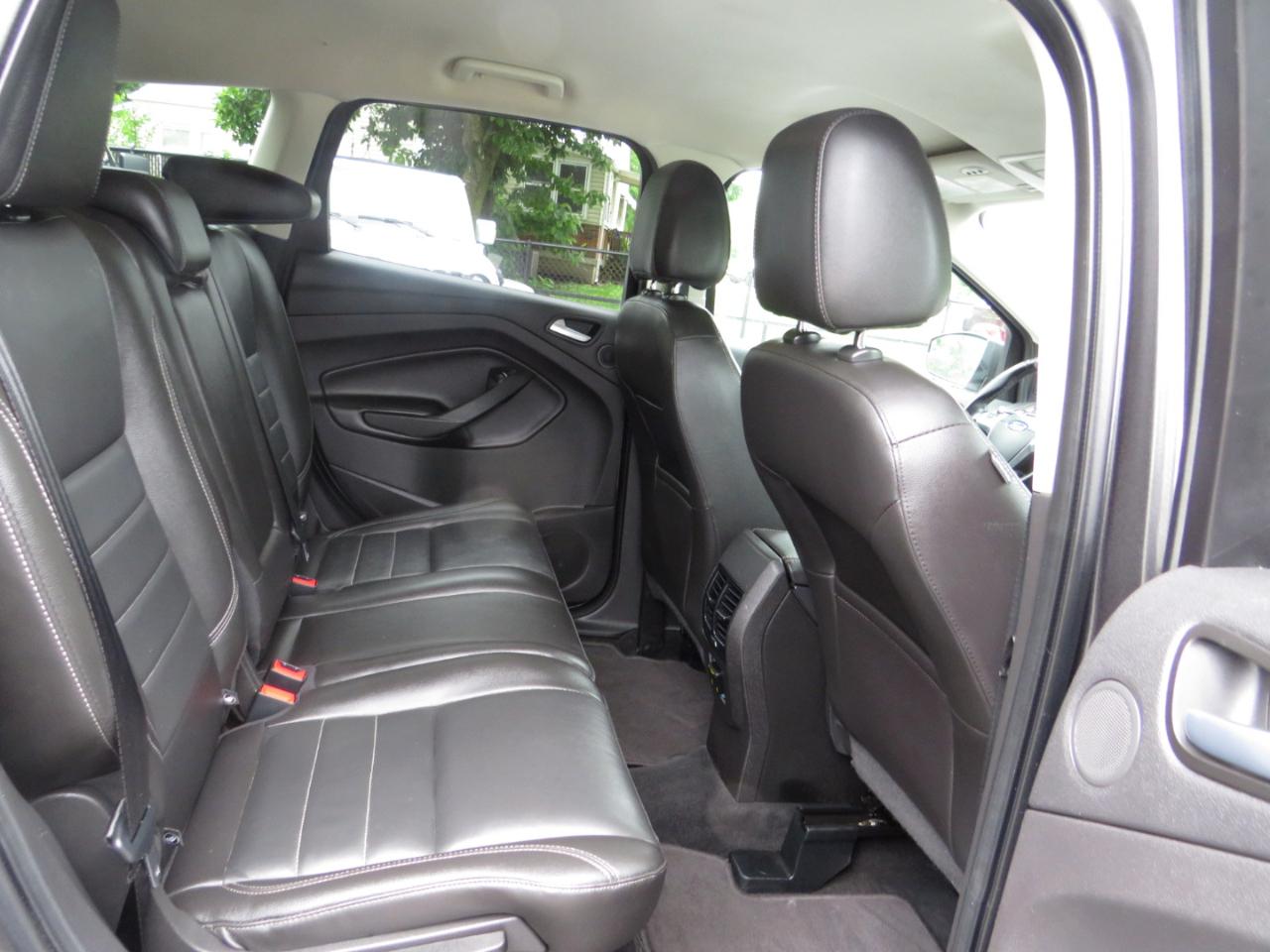 Ford Escape FWD 4dr Titanium 2015