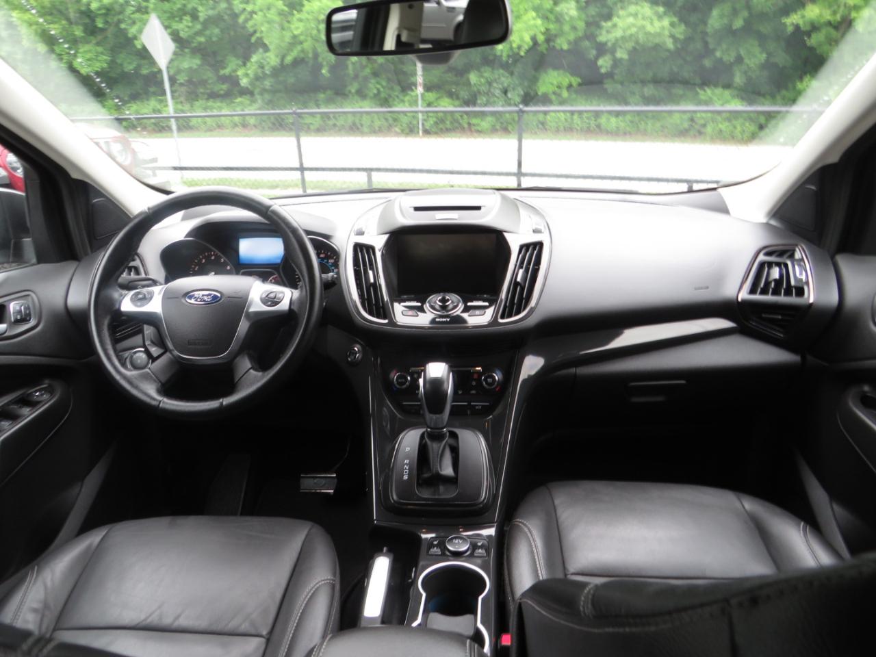 Ford Escape FWD 4dr Titanium 2015