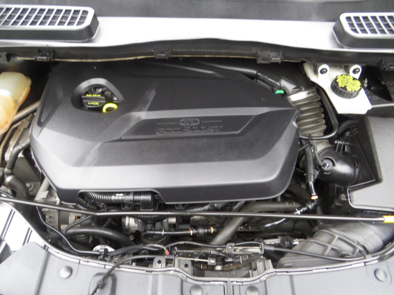 Ford Escape FWD 4dr Titanium 2015