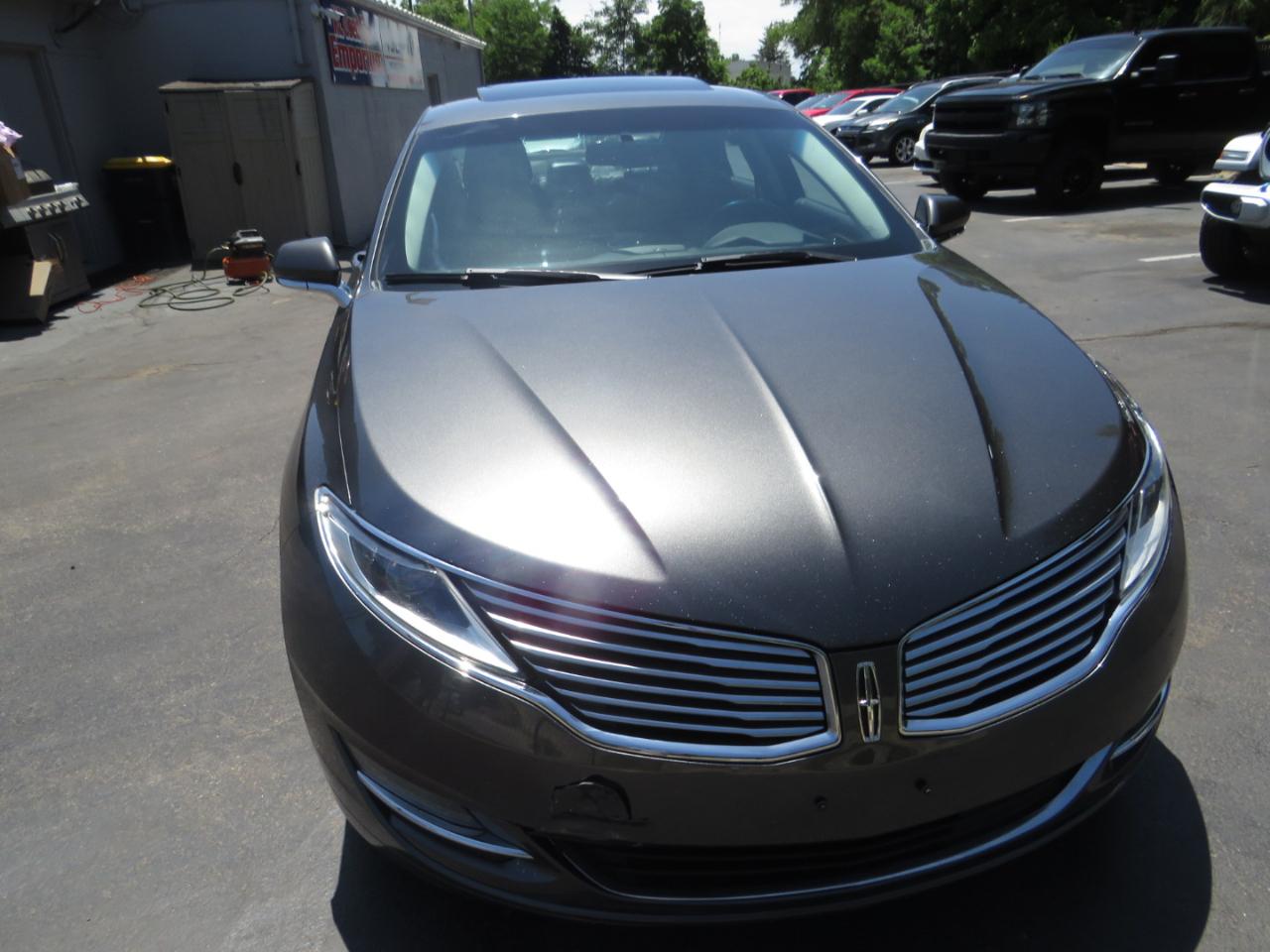 Lincoln MKZ 4dr Sdn FWD 2016