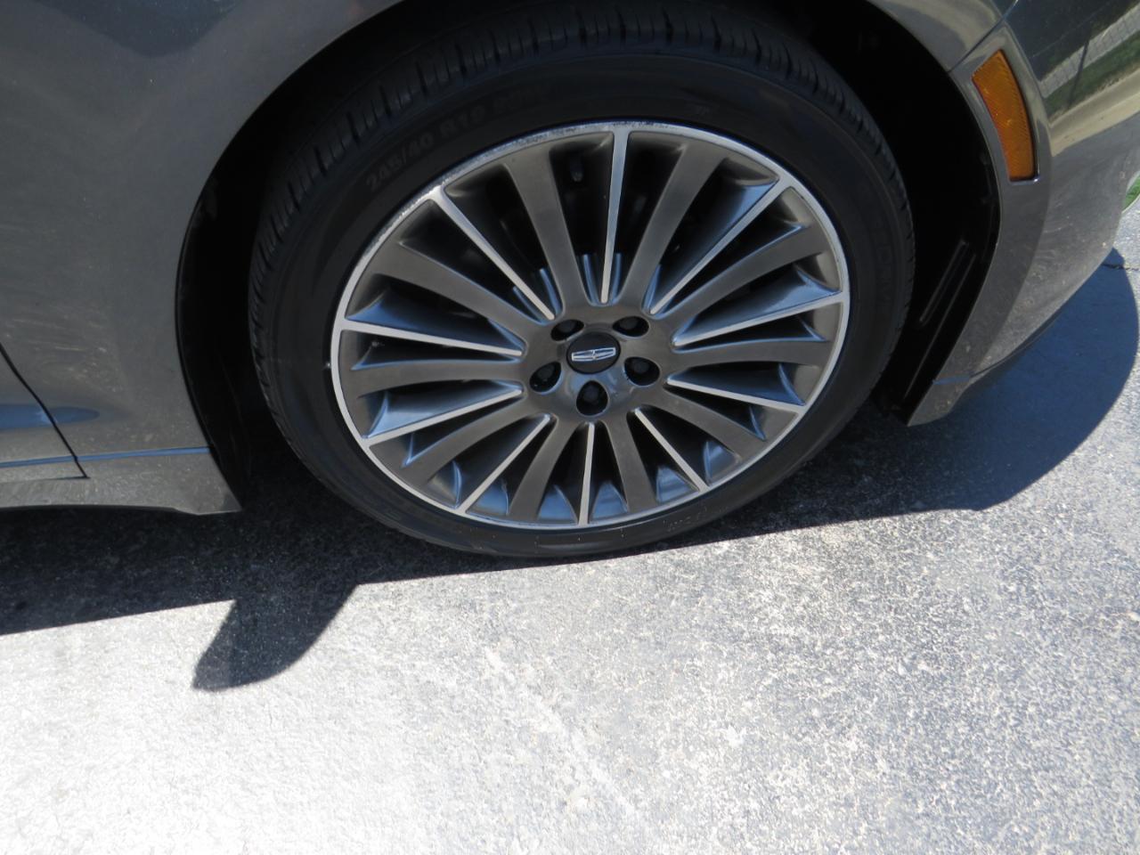 Lincoln MKZ 4dr Sdn FWD 2016
