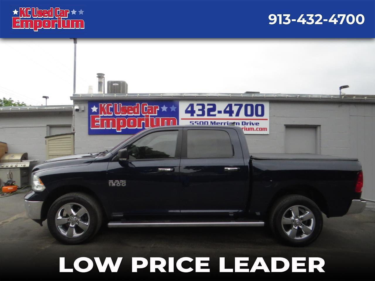 RAM 1500 Big Horn 4x4 Crew Cab 5'7" Box 2017