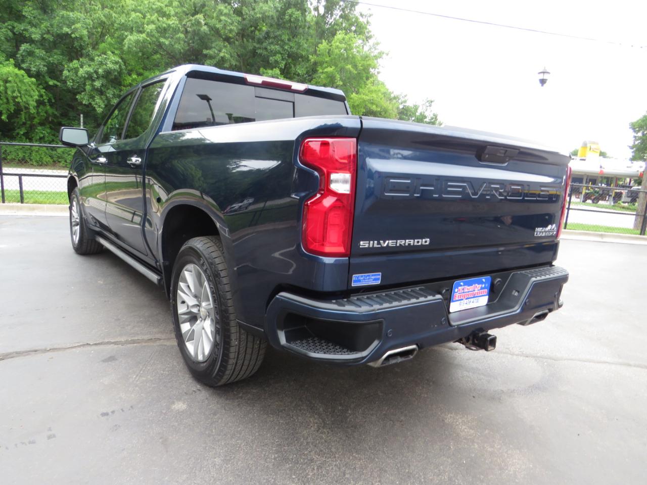 Chevrolet Silverado 1500 4WD Crew Cab 147" High Country 2020
