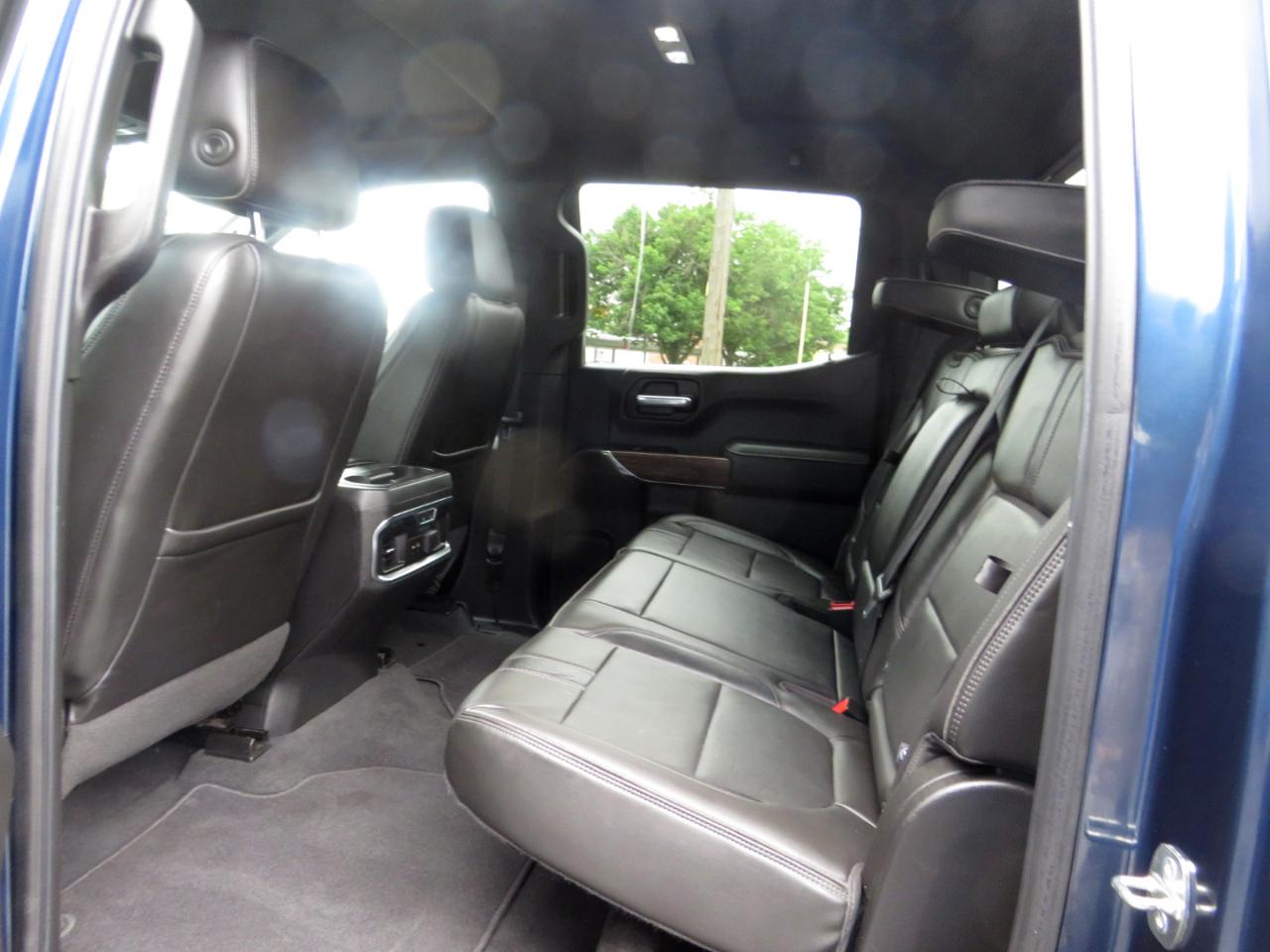 Chevrolet Silverado 1500 4WD Crew Cab 147" High Country 2020