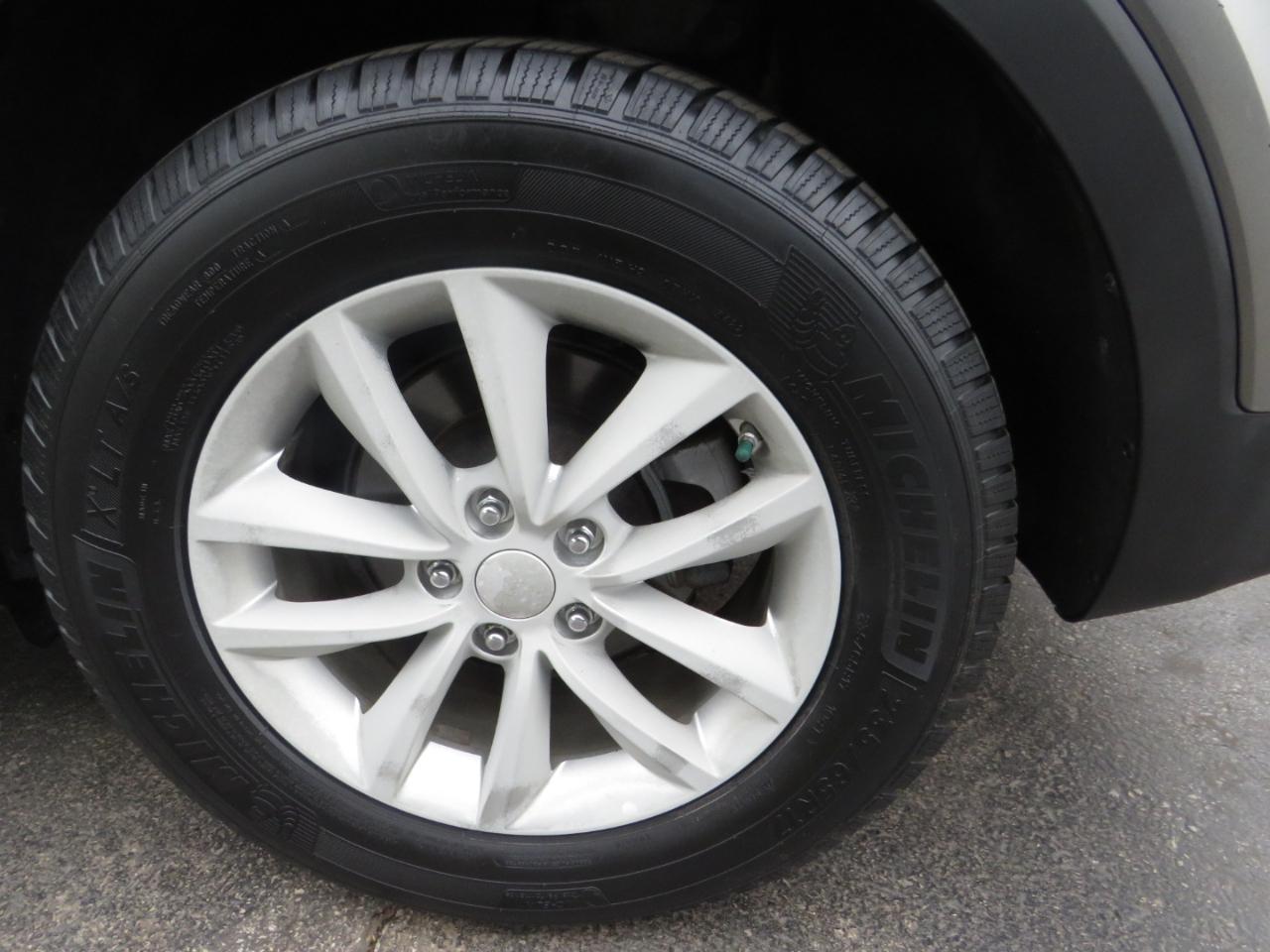 Kia Sorento AWD 4dr 3.3L LX 2016