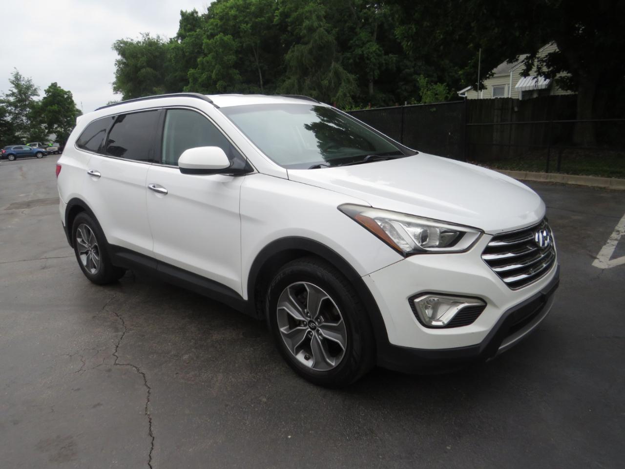 Hyundai Santa Fe AWD 4dr GLS 2015