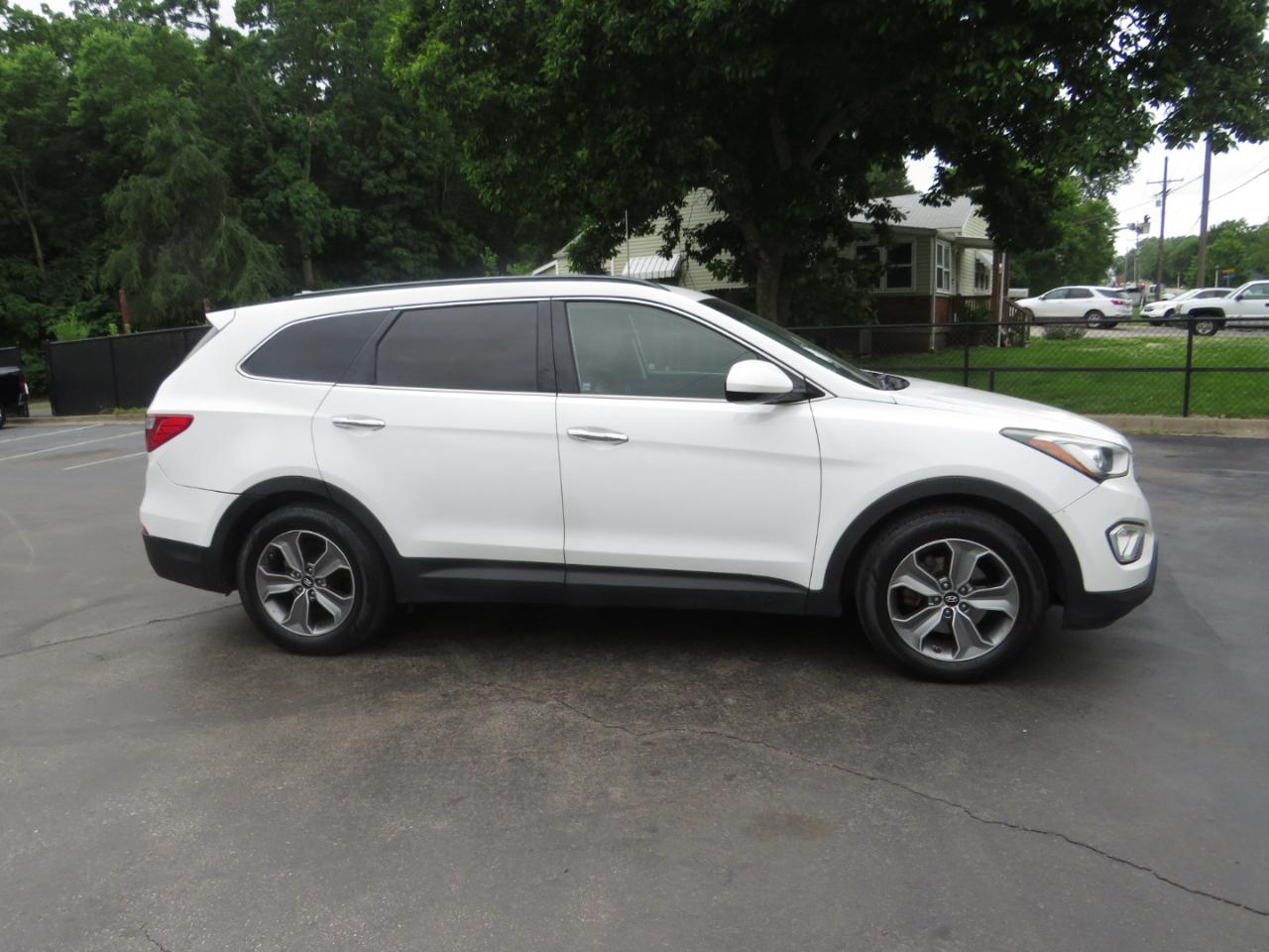 Hyundai Santa Fe AWD 4dr GLS 2015