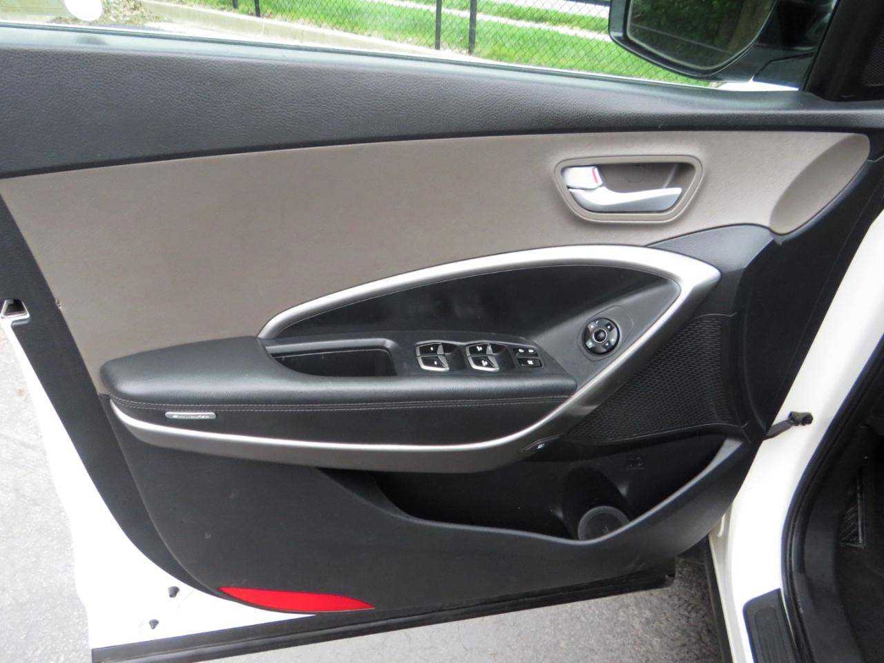 Hyundai Santa Fe AWD 4dr GLS 2015