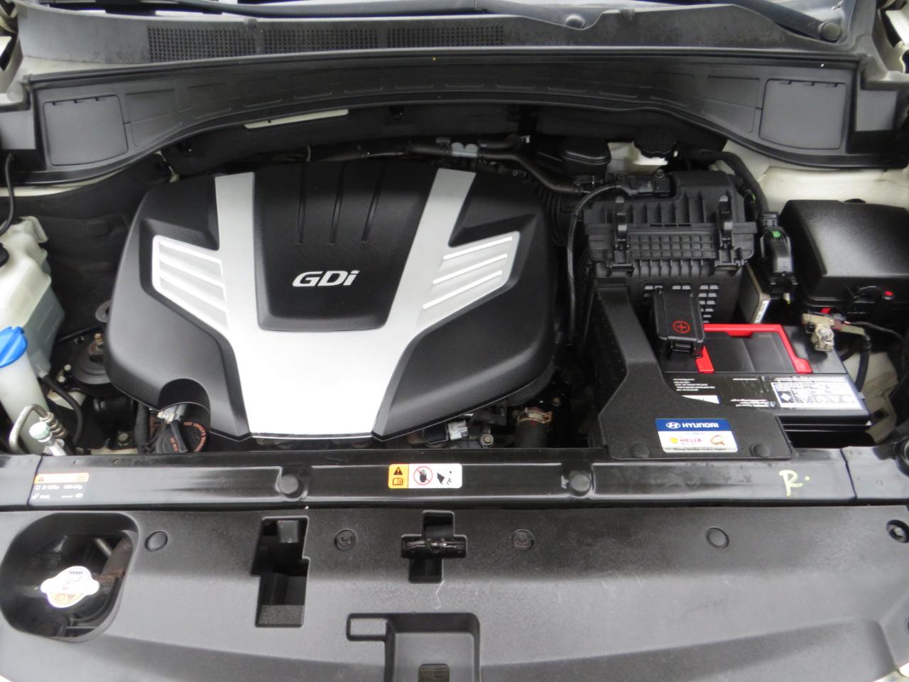 Hyundai Santa Fe AWD 4dr GLS 2015
