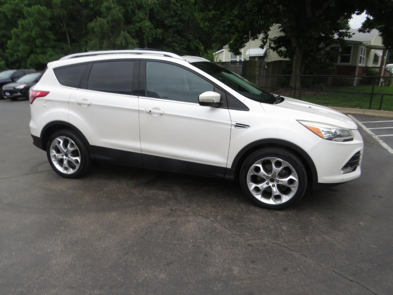Ford Escape 4WD 4dr Titanium 2013