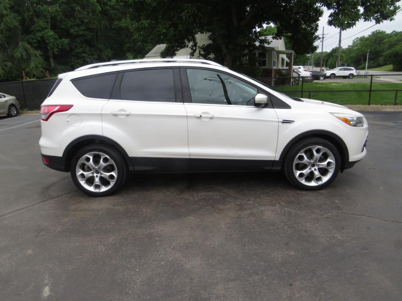 Ford Escape 4WD 4dr Titanium 2013