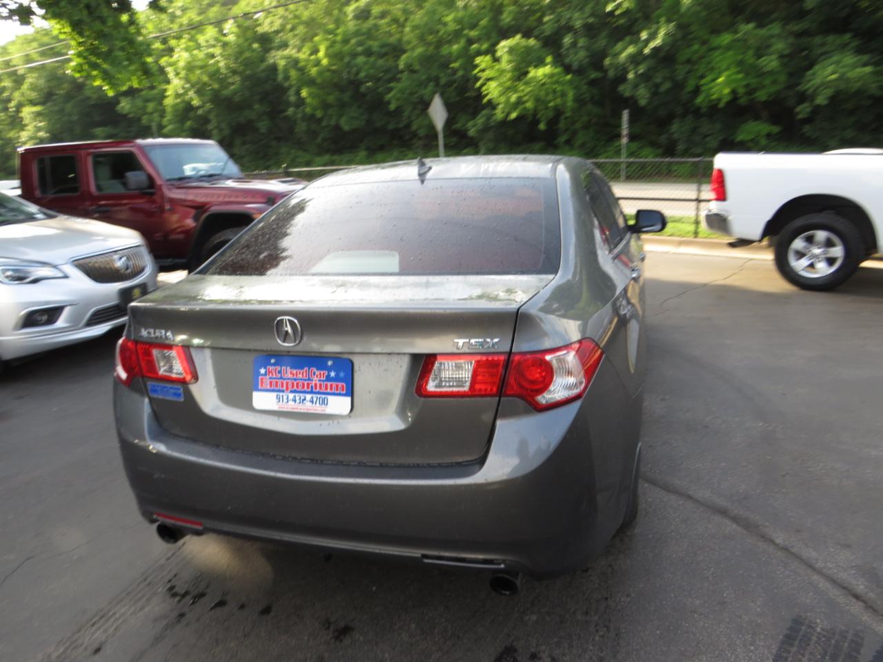 Acura TSX 4dr Sdn Auto 2009
