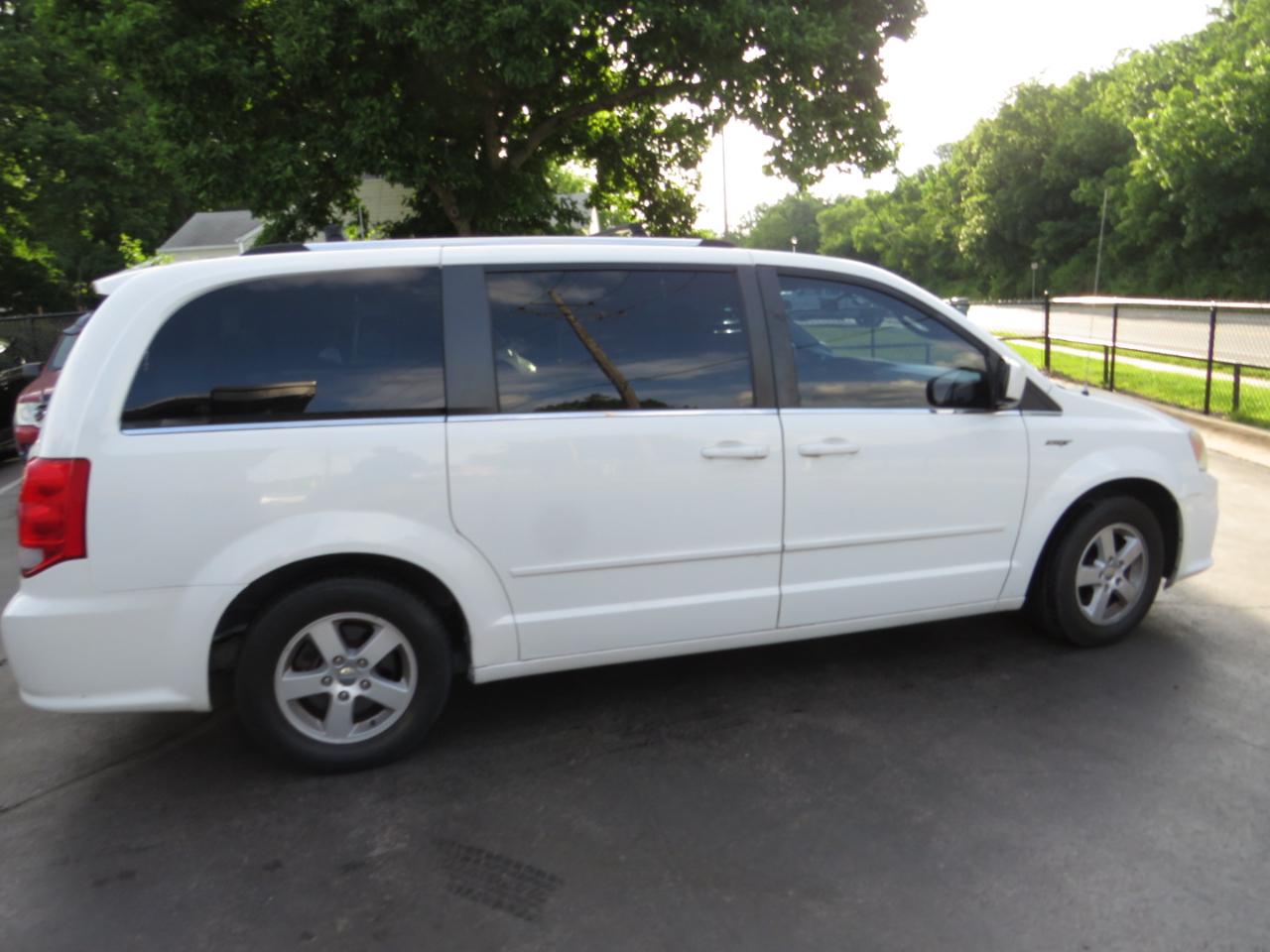 Dodge Grand Caravan 4dr Wgn Crew 2011