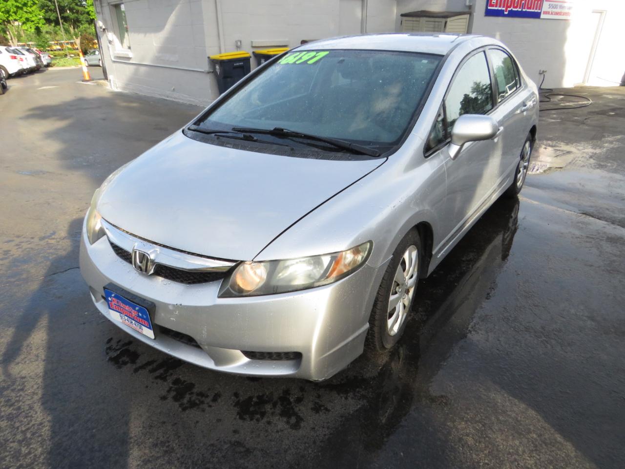 Honda Civic Sdn 4dr Auto LX 2011