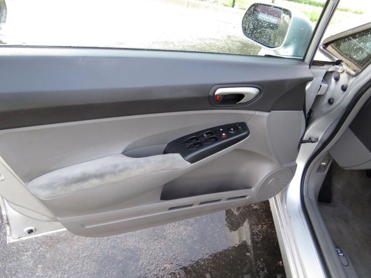 Honda Civic Sdn 4dr Auto LX 2011