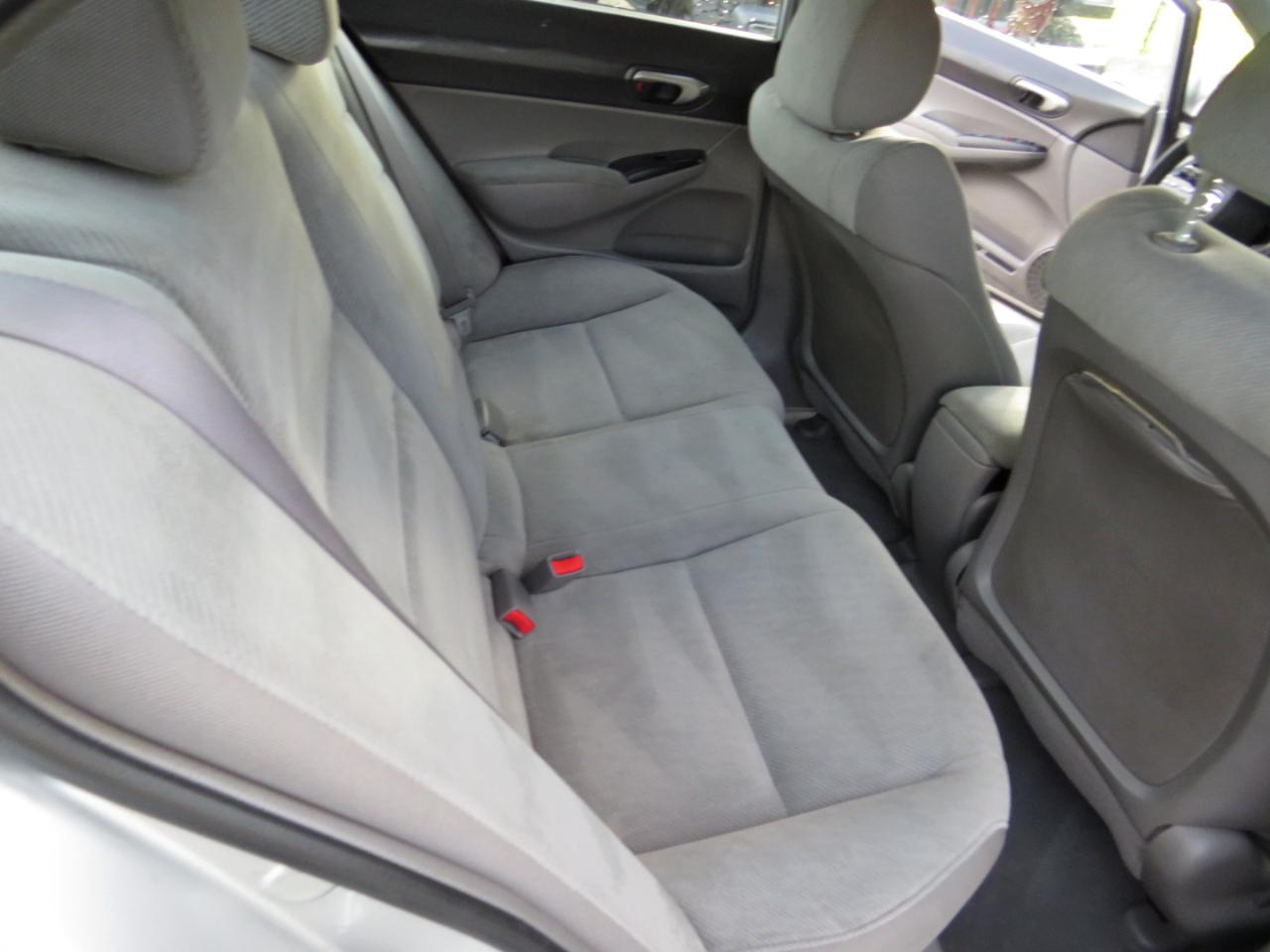 Honda Civic Sdn 4dr Auto LX 2011