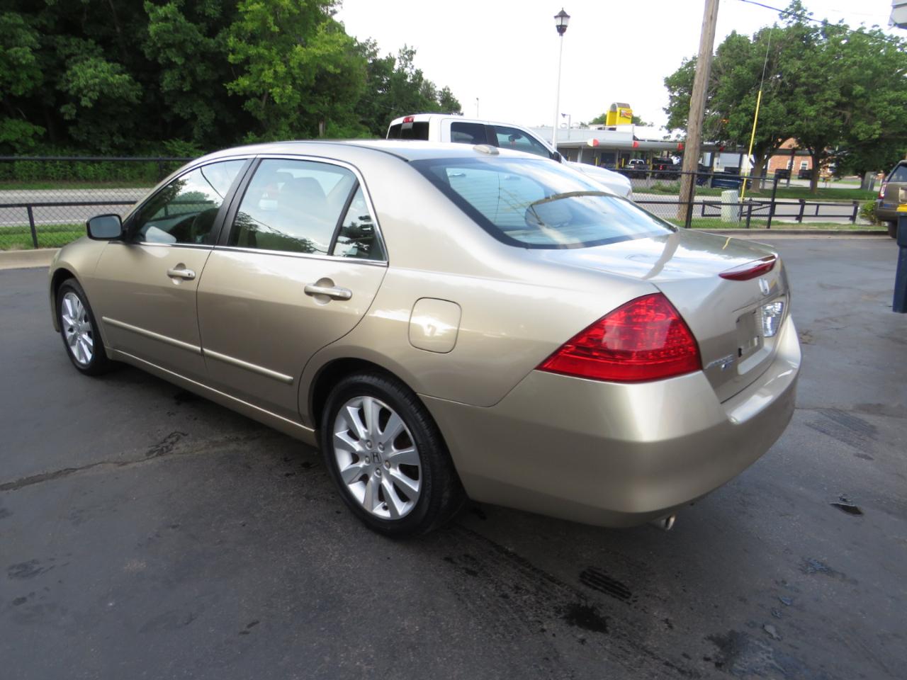 Honda Accord Sdn 4dr V6 AT EX-L w/Navi 2007