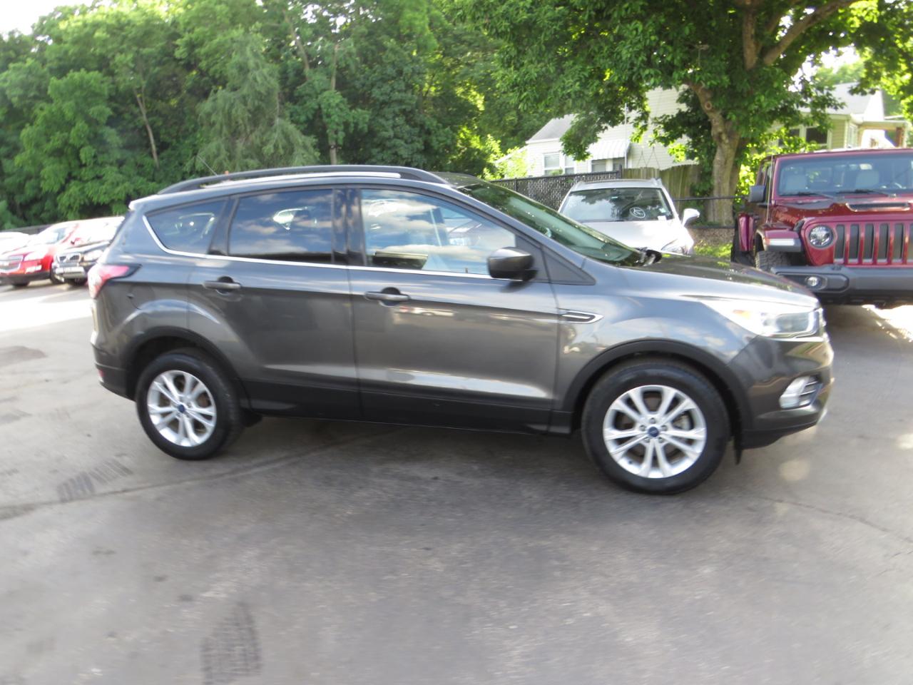 Ford Escape SE FWD 2018