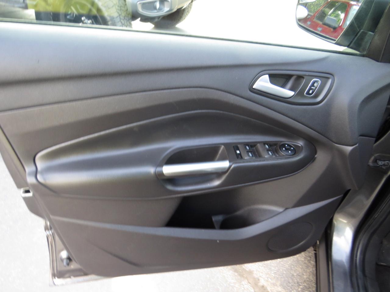 Ford Escape SE FWD 2018