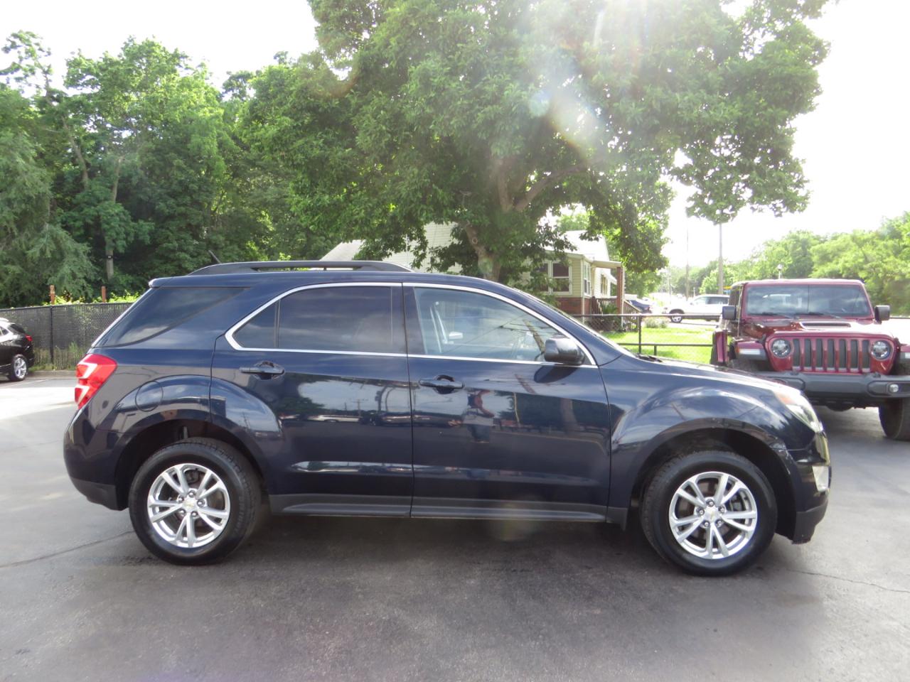 Chevrolet Equinox FWD 4dr LT w/1LT 2017