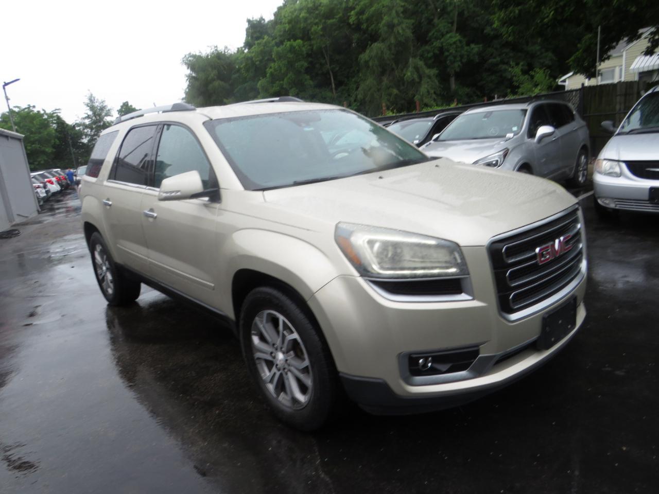 GMC Acadia AWD 4dr SLT w/SLT-2 2015
