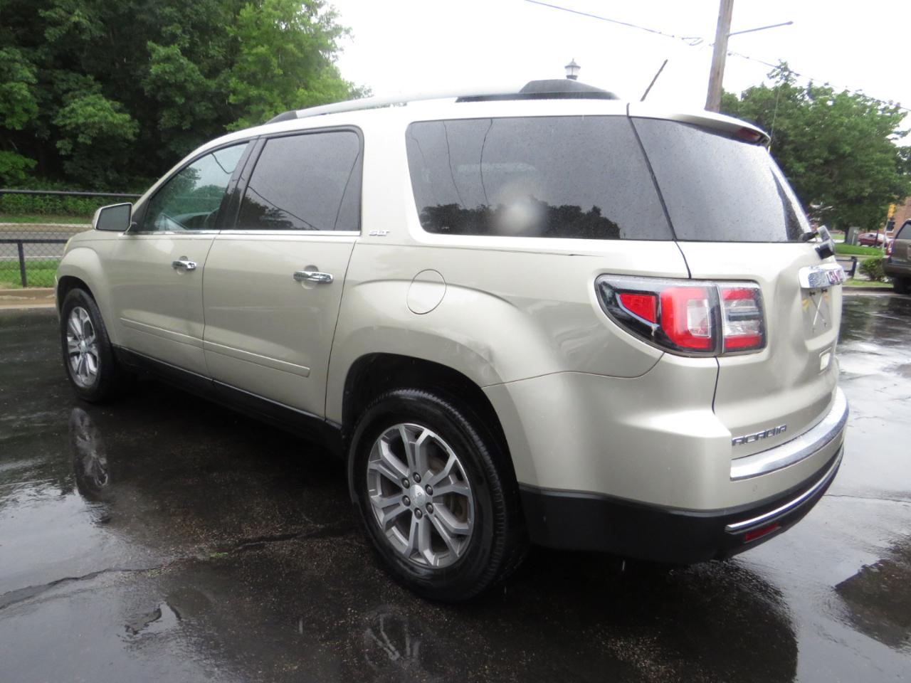 GMC Acadia AWD 4dr SLT w/SLT-2 2015