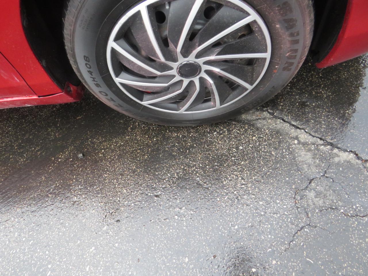 Toyota Camry 4dr Sdn I4 Auto XLE (Natl) 2007