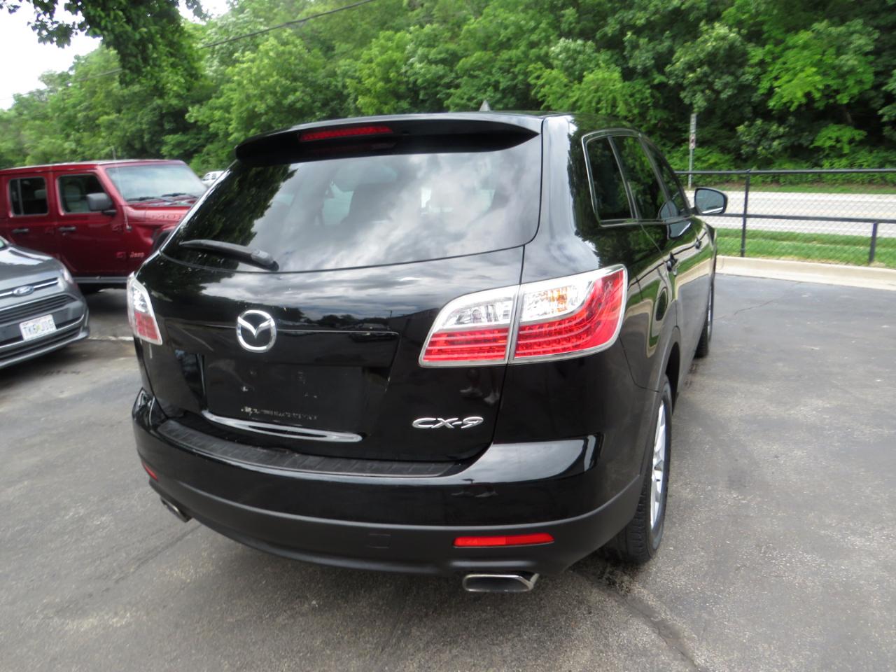 Mazda CX-9 FWD 4dr Touring 2011