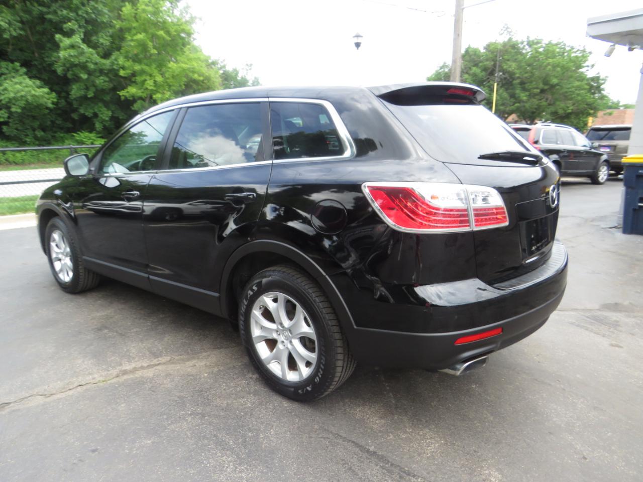 Mazda CX-9 FWD 4dr Touring 2011
