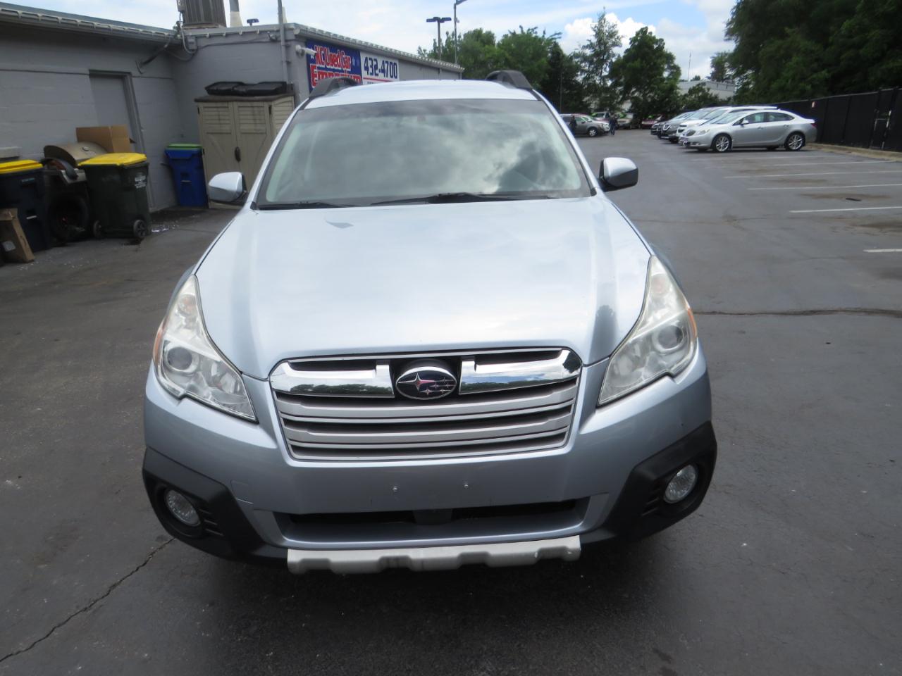 Subaru Outback 4dr Wgn H4 Auto 2.5i Premium 2013