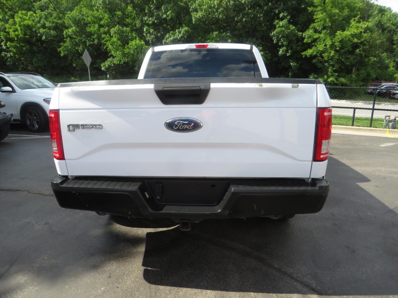 Ford F-150 4WD SuperCab 145" Lariat 2016