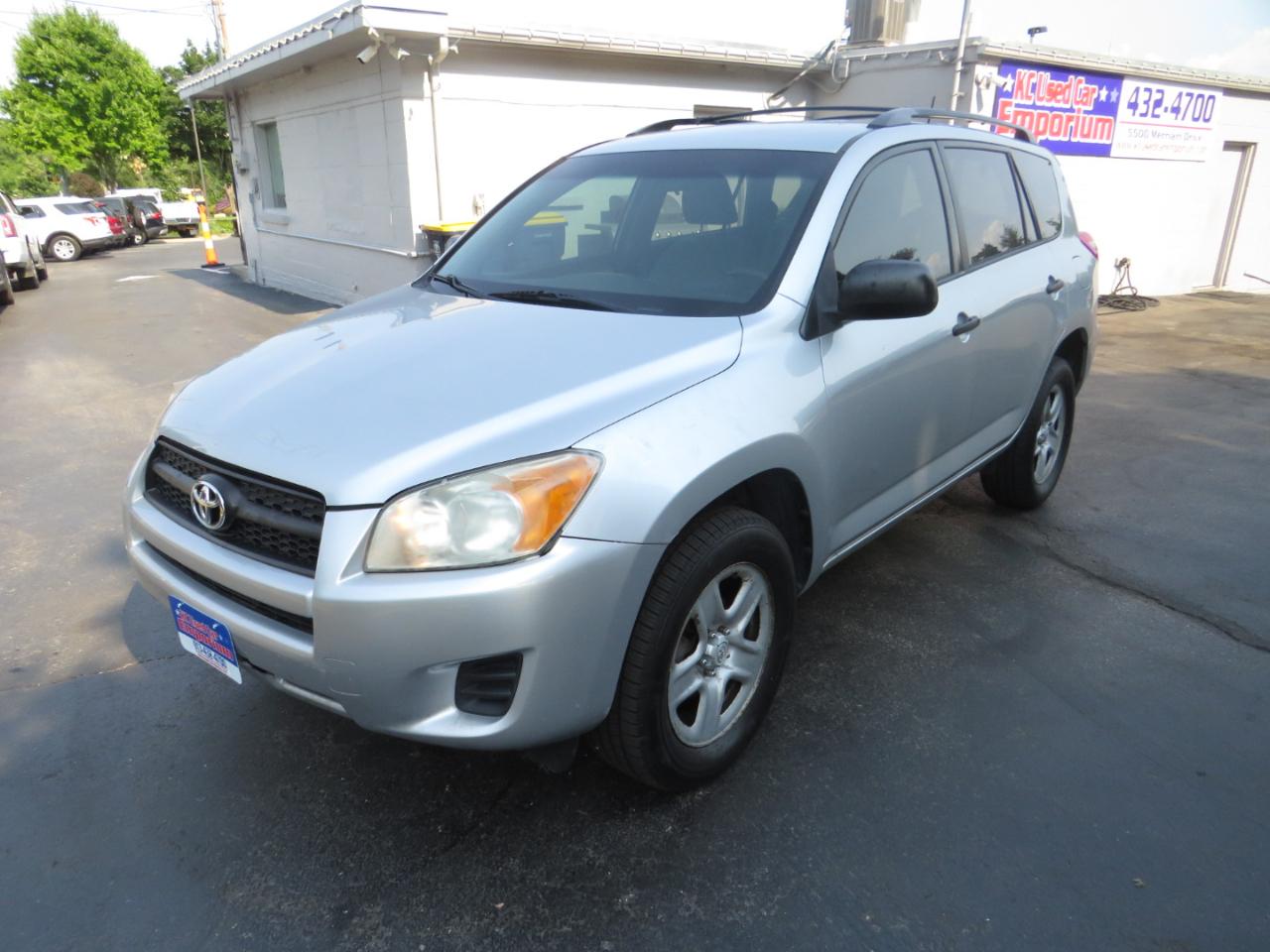 Toyota RAV4 4WD 4dr I4 (Natl) 2012