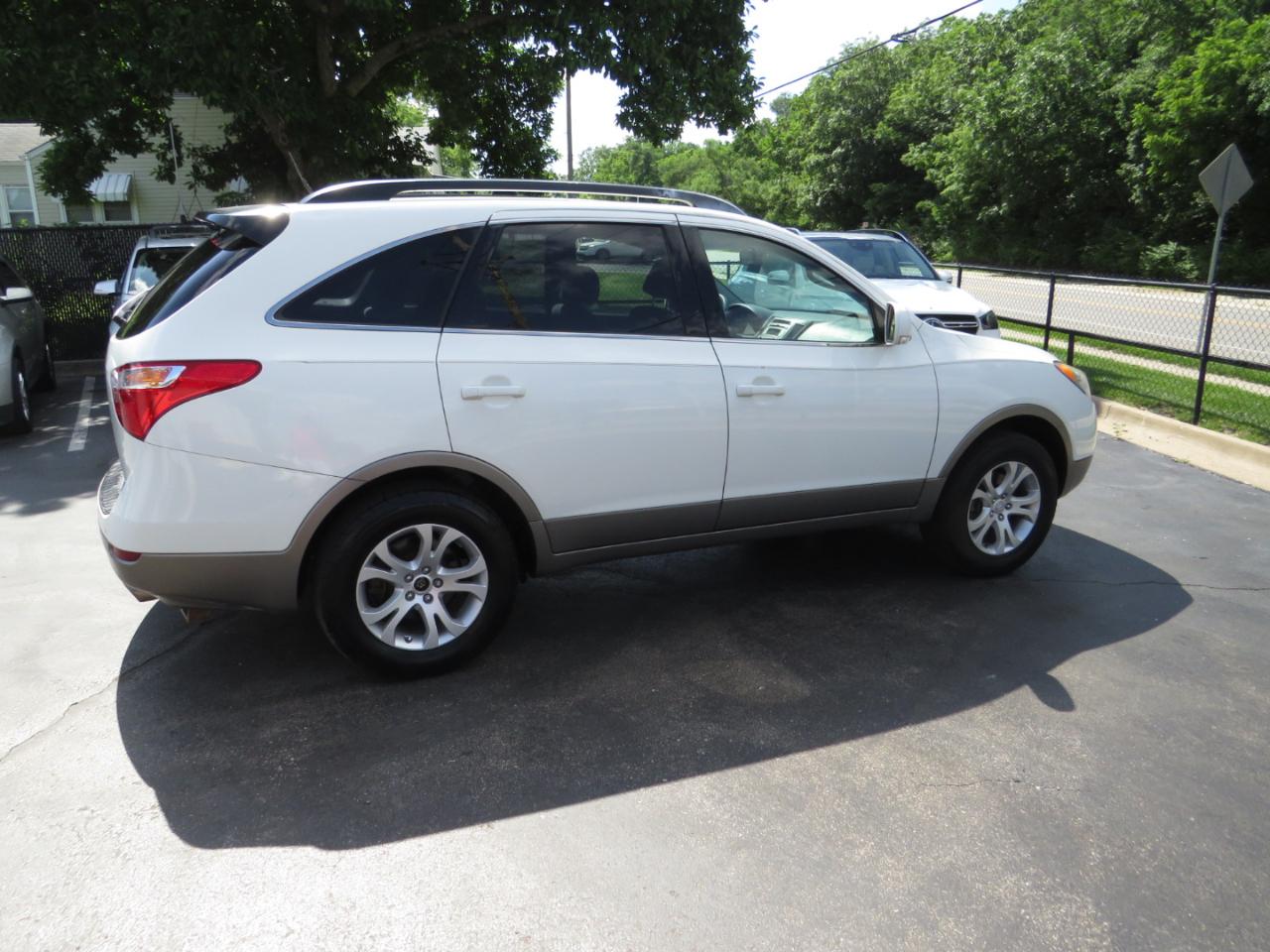 Hyundai Veracruz AWD 4dr GLS 2012