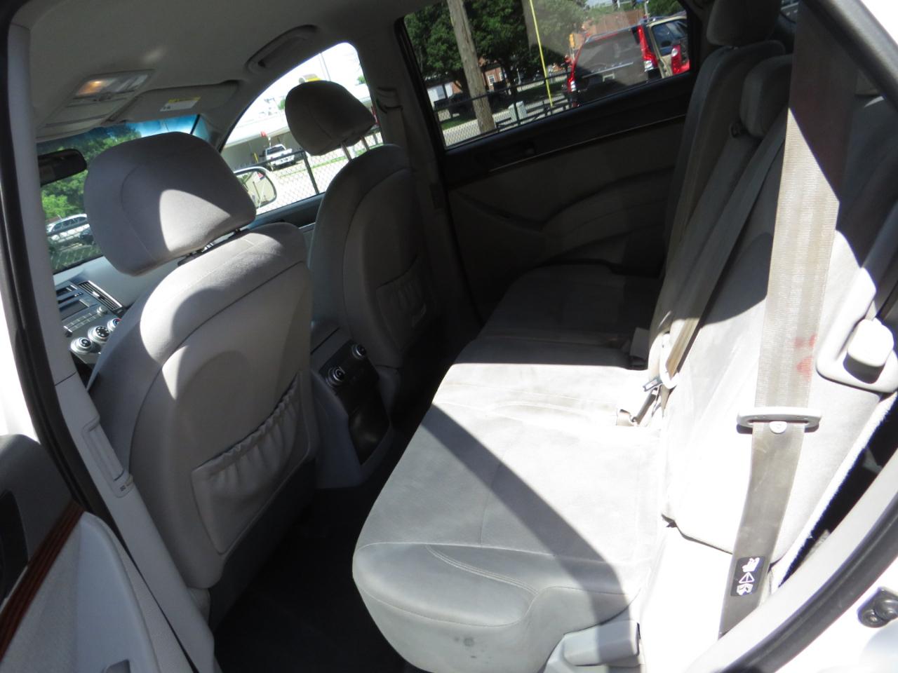 Hyundai Veracruz AWD 4dr GLS 2012