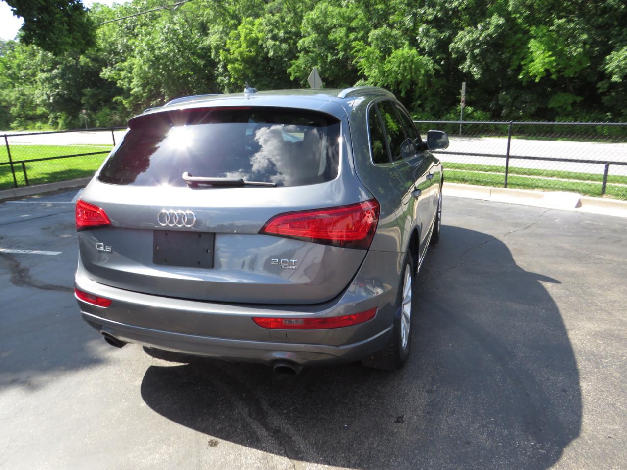 Audi Q5 quattro 4dr 2.0T Premium 2014