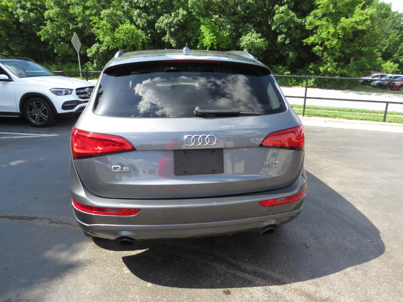 Audi Q5 quattro 4dr 2.0T Premium 2014