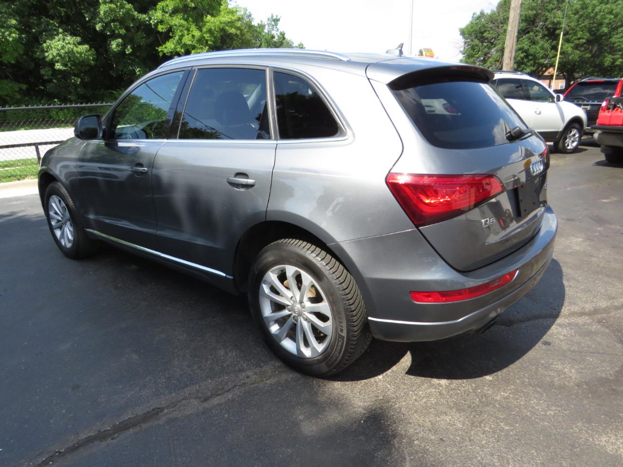 Audi Q5 quattro 4dr 2.0T Premium 2014