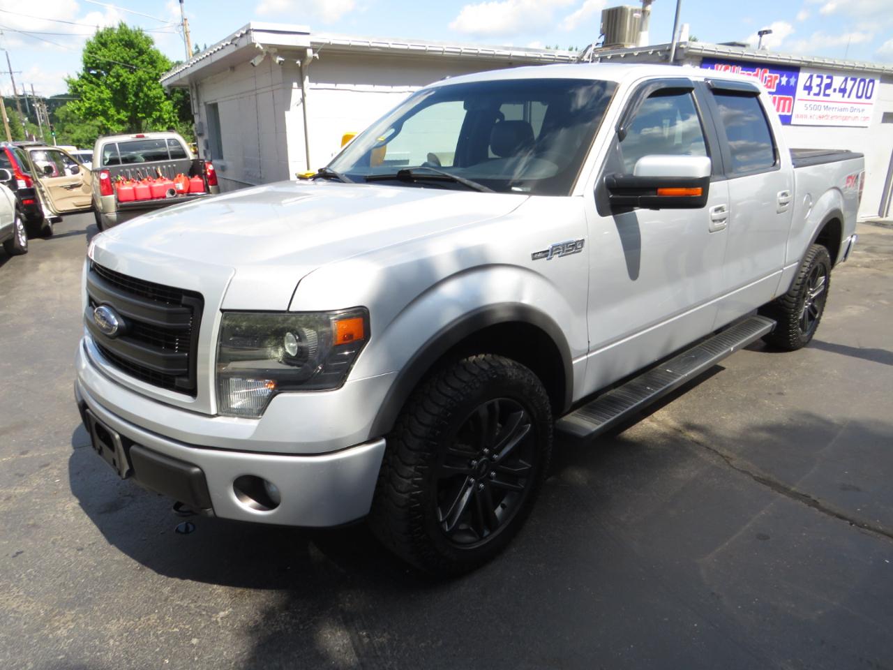 Ford F-150 4WD SuperCrew 145" Platinum 2013