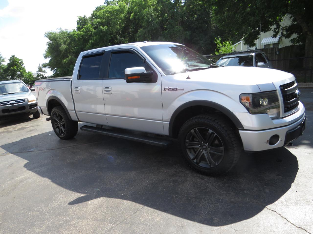 Ford F-150 4WD SuperCrew 145" Platinum 2013